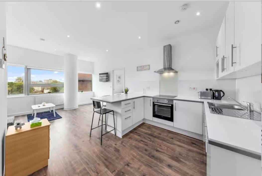 Airy 2Br Flat Delta London Dp332 Daire Croydon Dış mekan fotoğraf